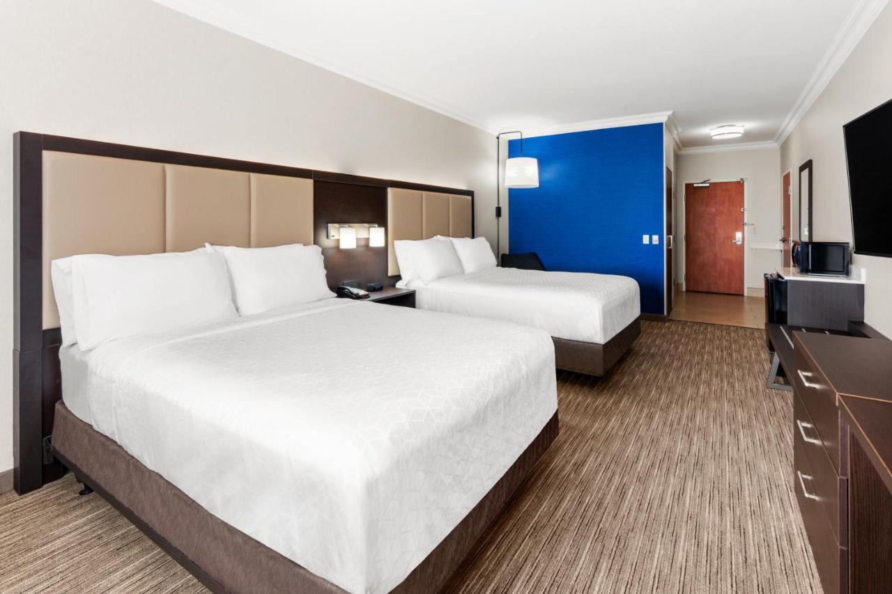 Holiday Inn Express Hotel & Suites Klamath Falls Central, An Ihg Hotel Экстерьер фото