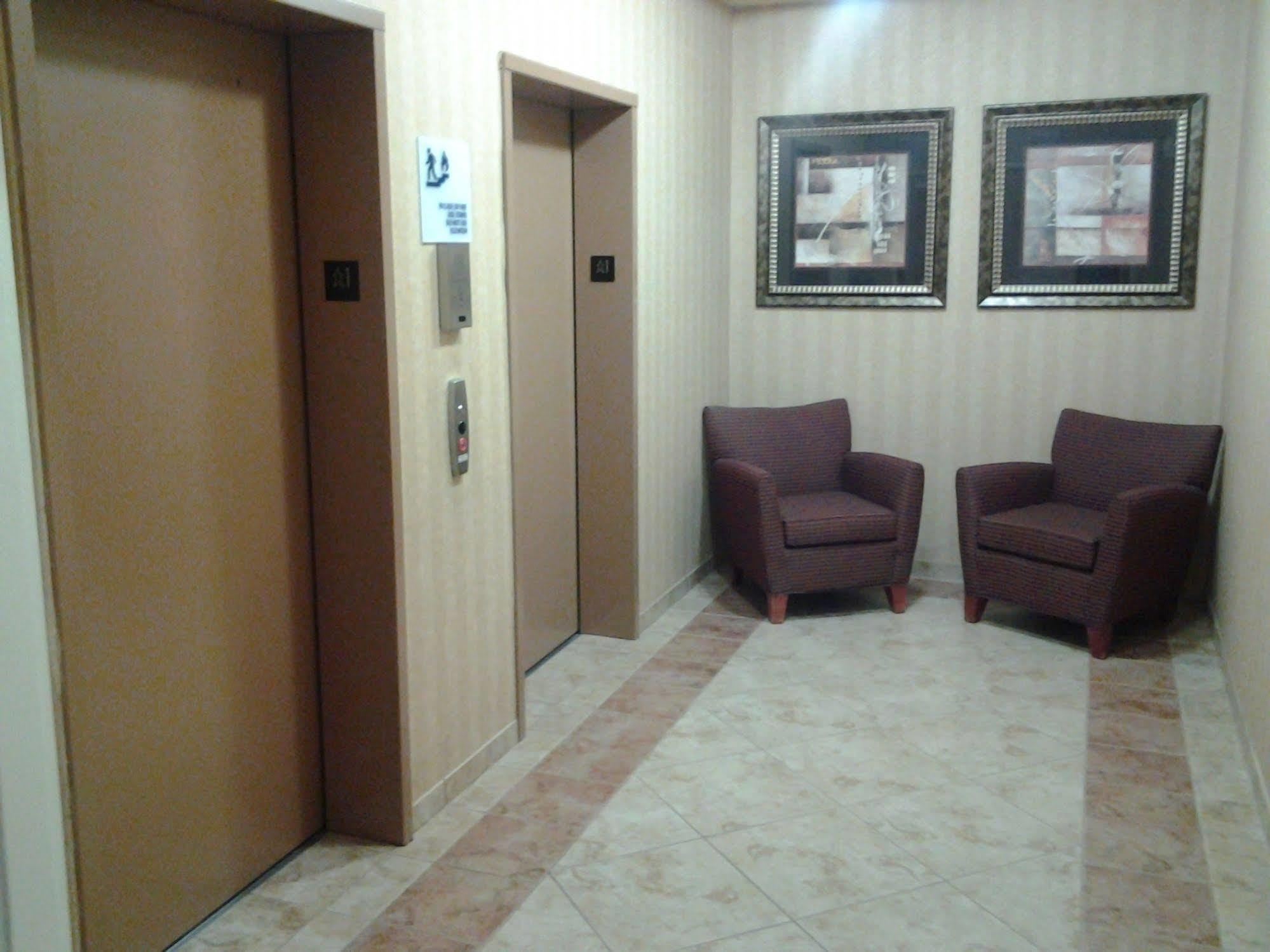 Holiday Inn Express & Suites Klamath Falls Central By Ihg Экстерьер фото