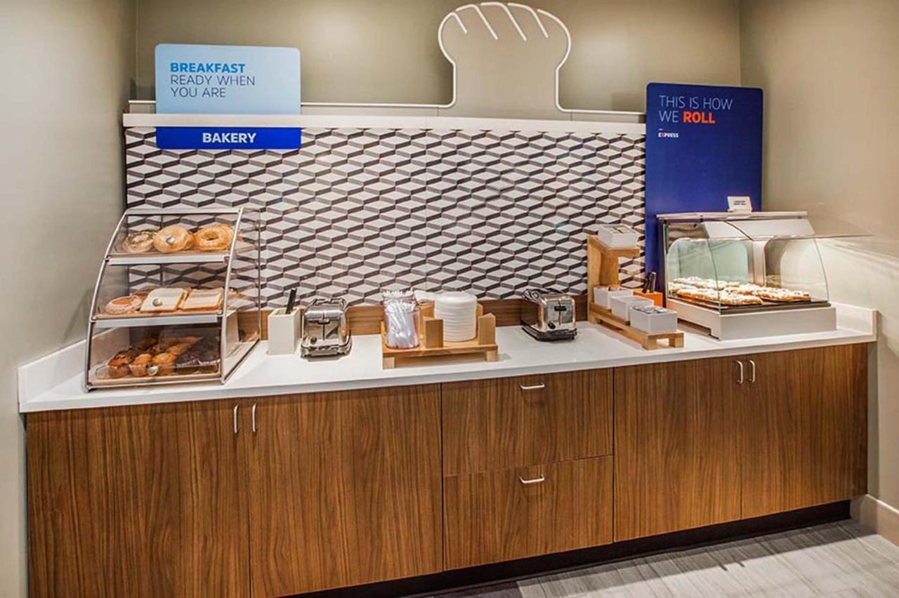 Holiday Inn Express & Suites Klamath Falls Central By Ihg Экстерьер фото